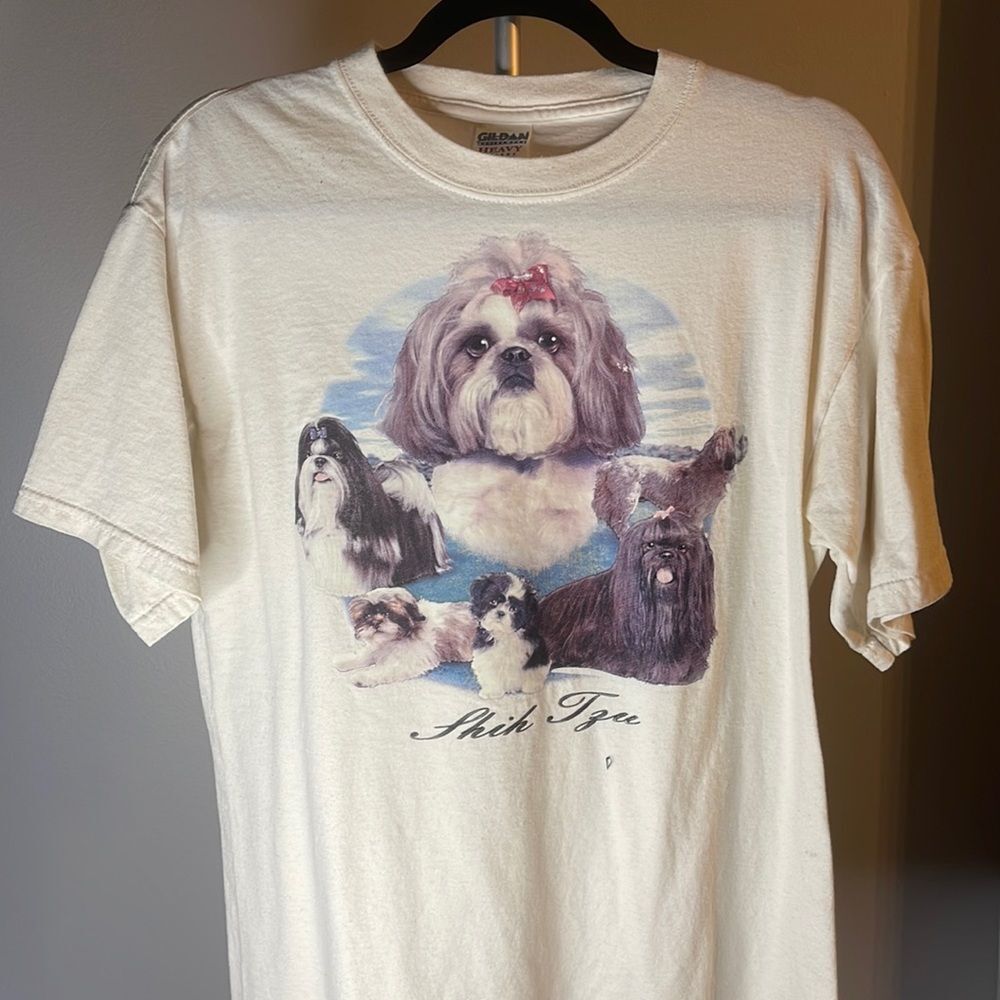 Vintage dog shirt, hard to find heavy weight cotton Gilden size medium